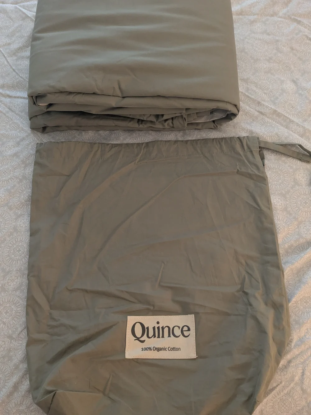 Quince soft sage